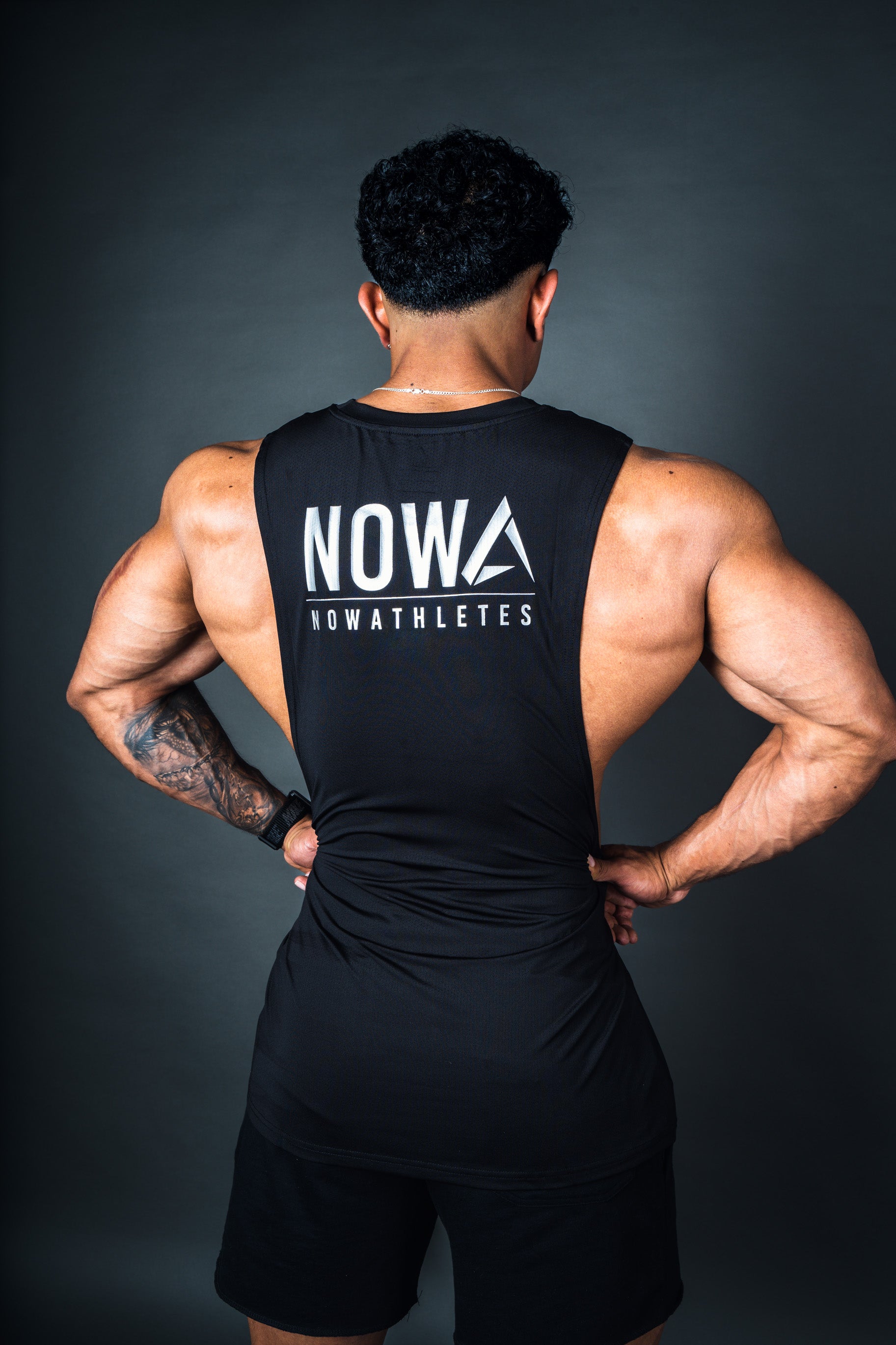 Elite Evolve Tank - Black