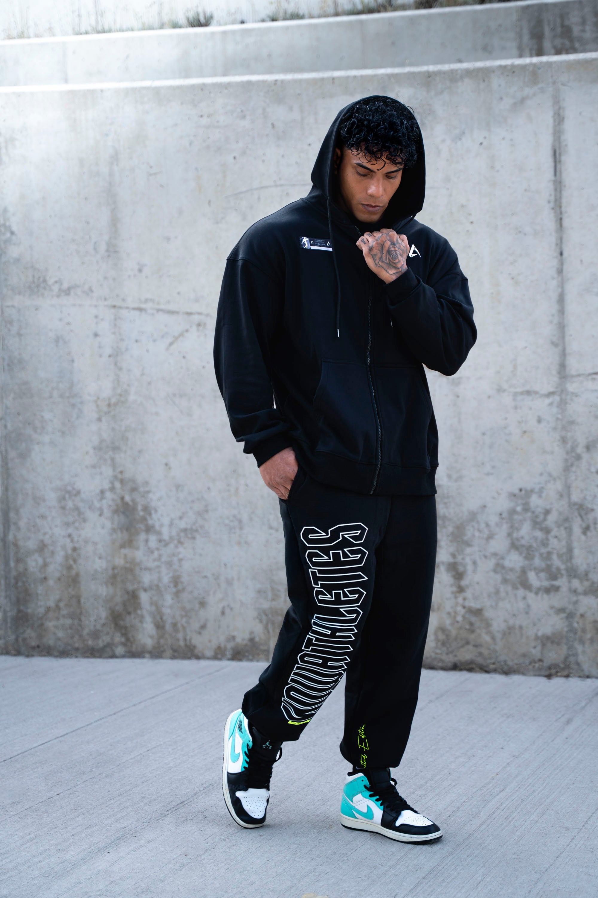 Sudadera Black Performance - Extra Oversized