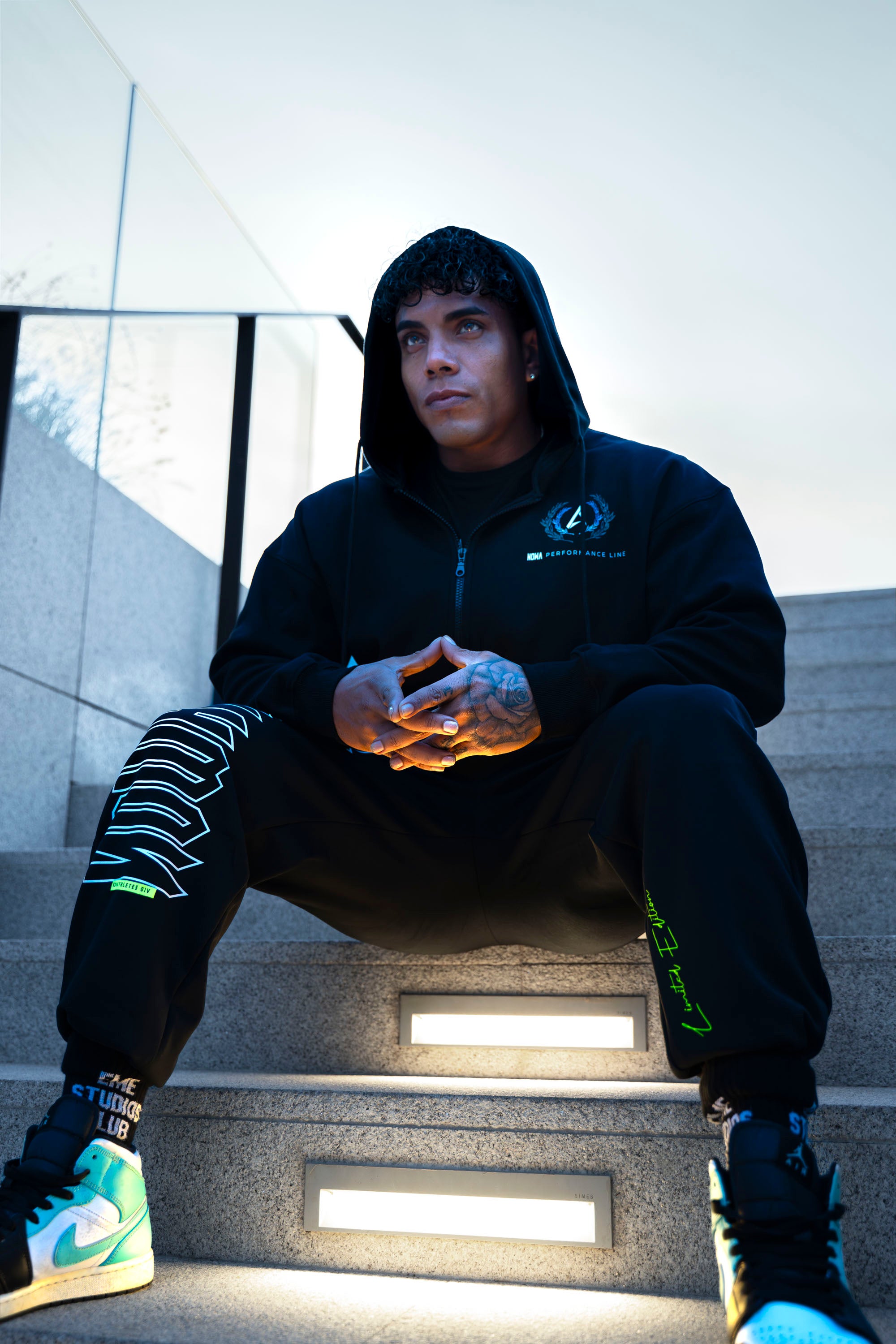 Performance Oversized Sweatshirt - Black Navy