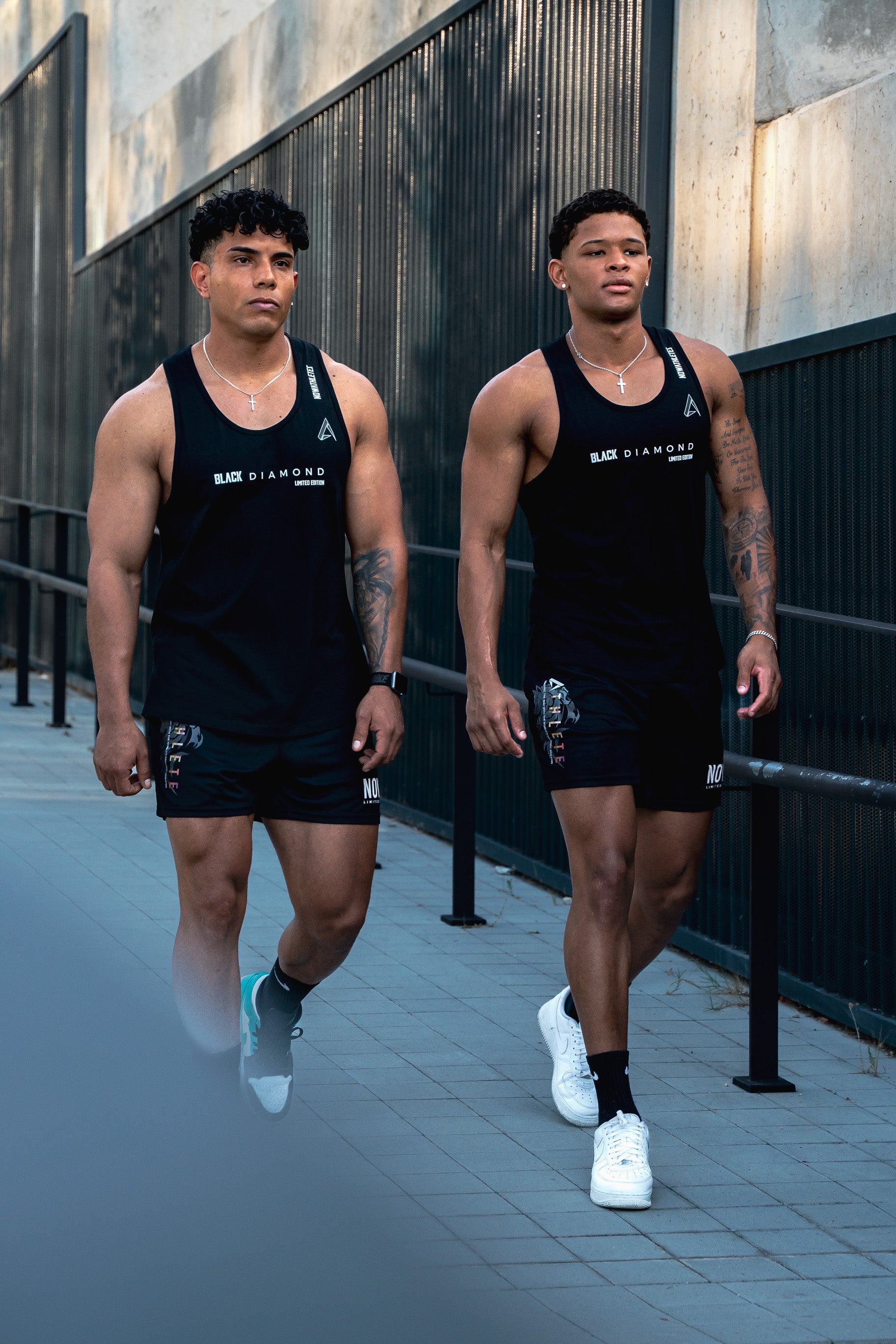 Legacy Hybrid Stringer - Black