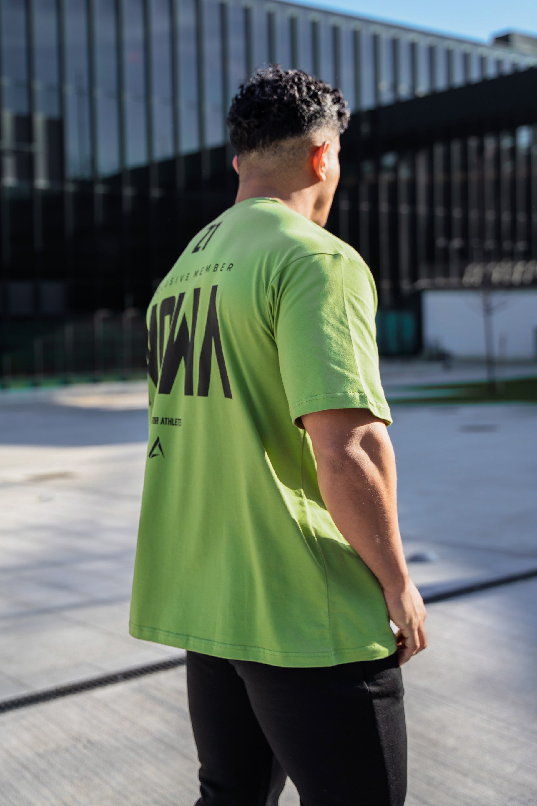Camiseta Exclusive Member Oversized - Green Emerald