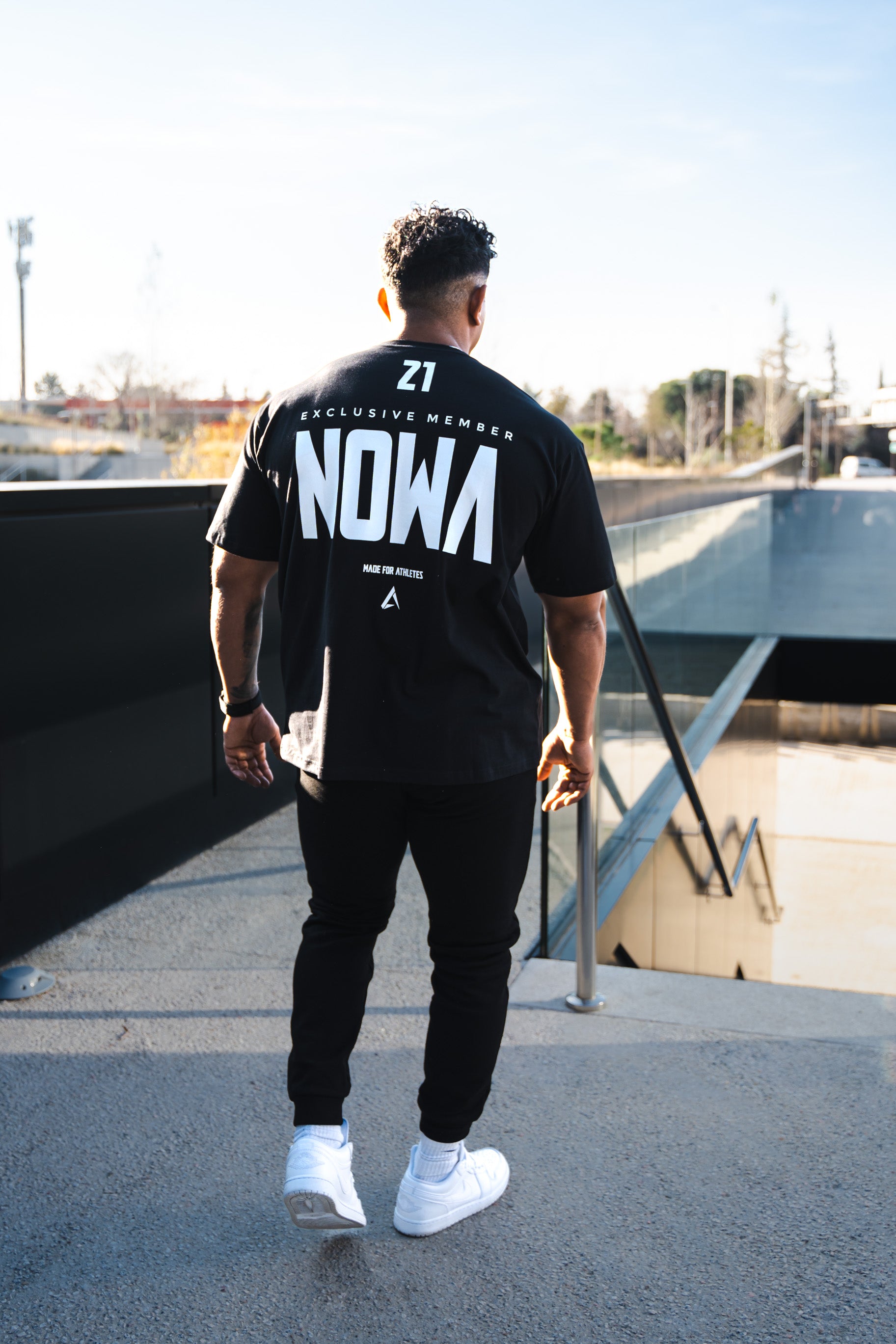 Camiseta Exclusive Member Oversized - Black