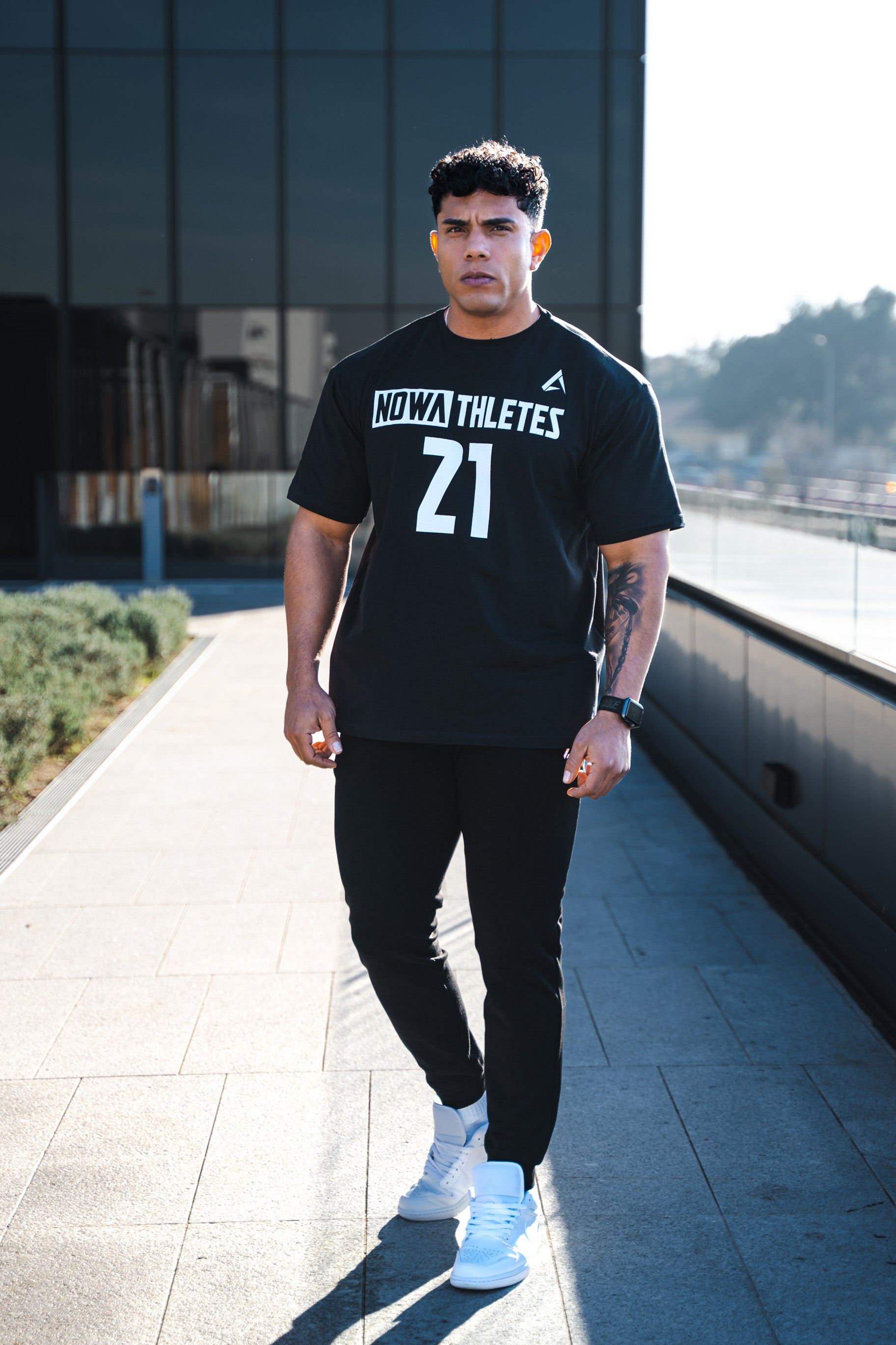 Camiseta Exclusive Member Oversized - Black