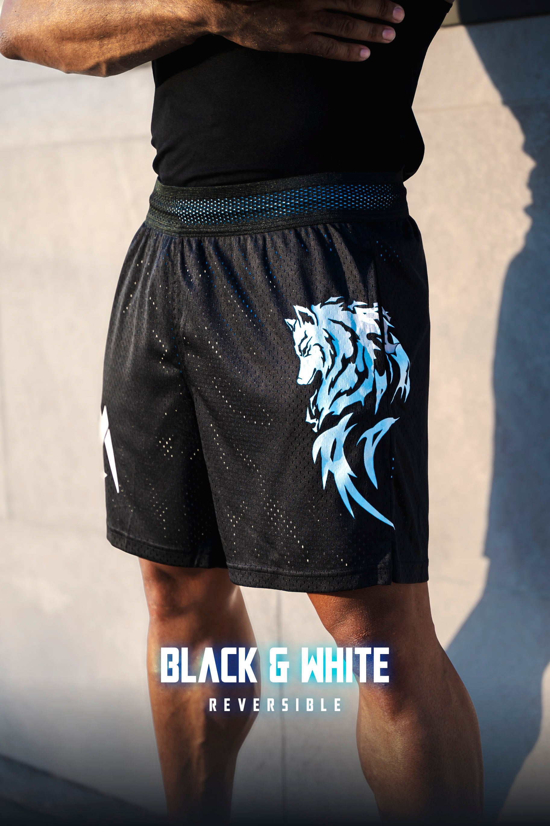 Wolf Reversible 2in1 shorts - Black/White