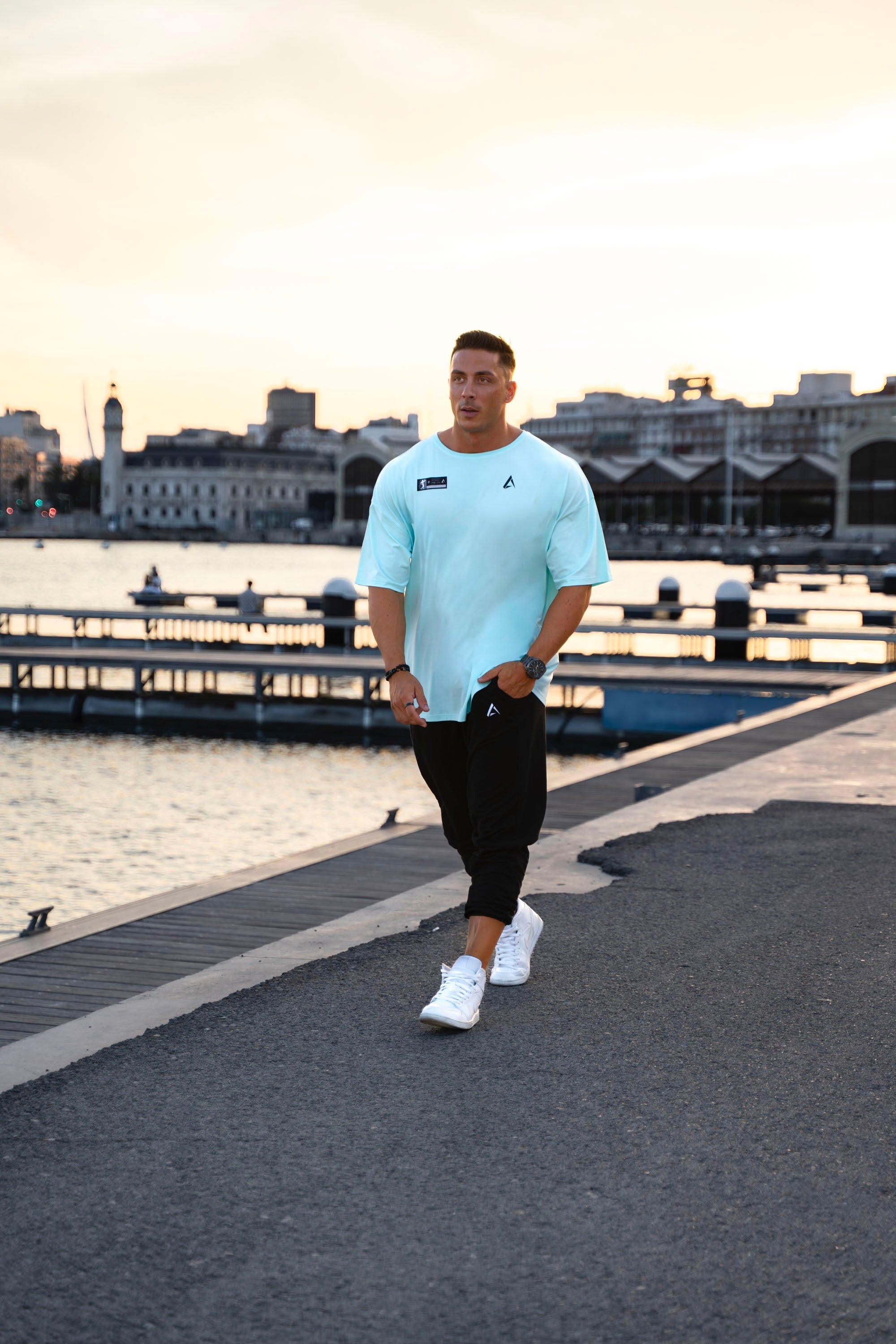 Blackout NOWA Extra Oversized - Crystal Cyan.