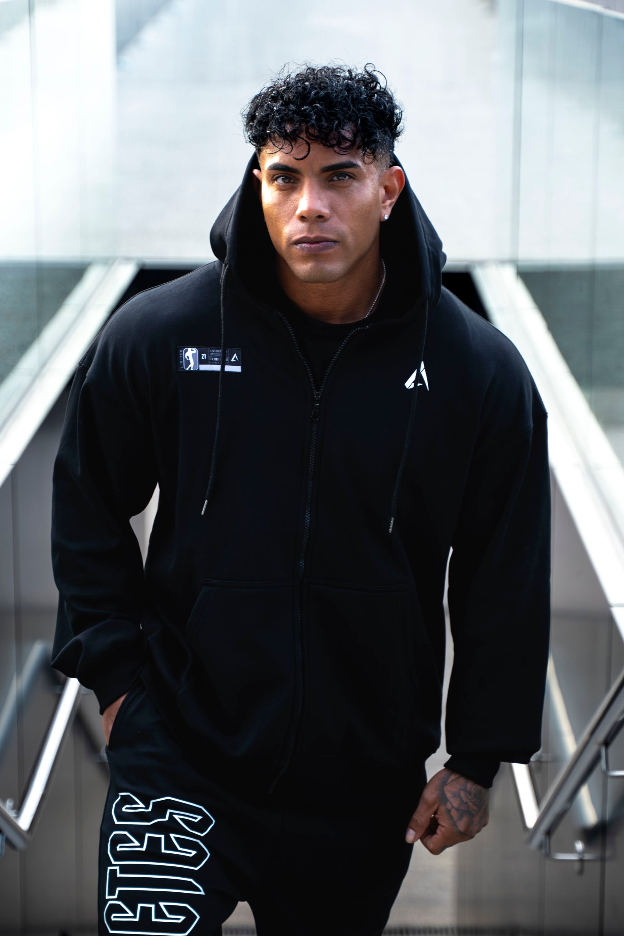 Sudadera Black Performance - Extra Oversized