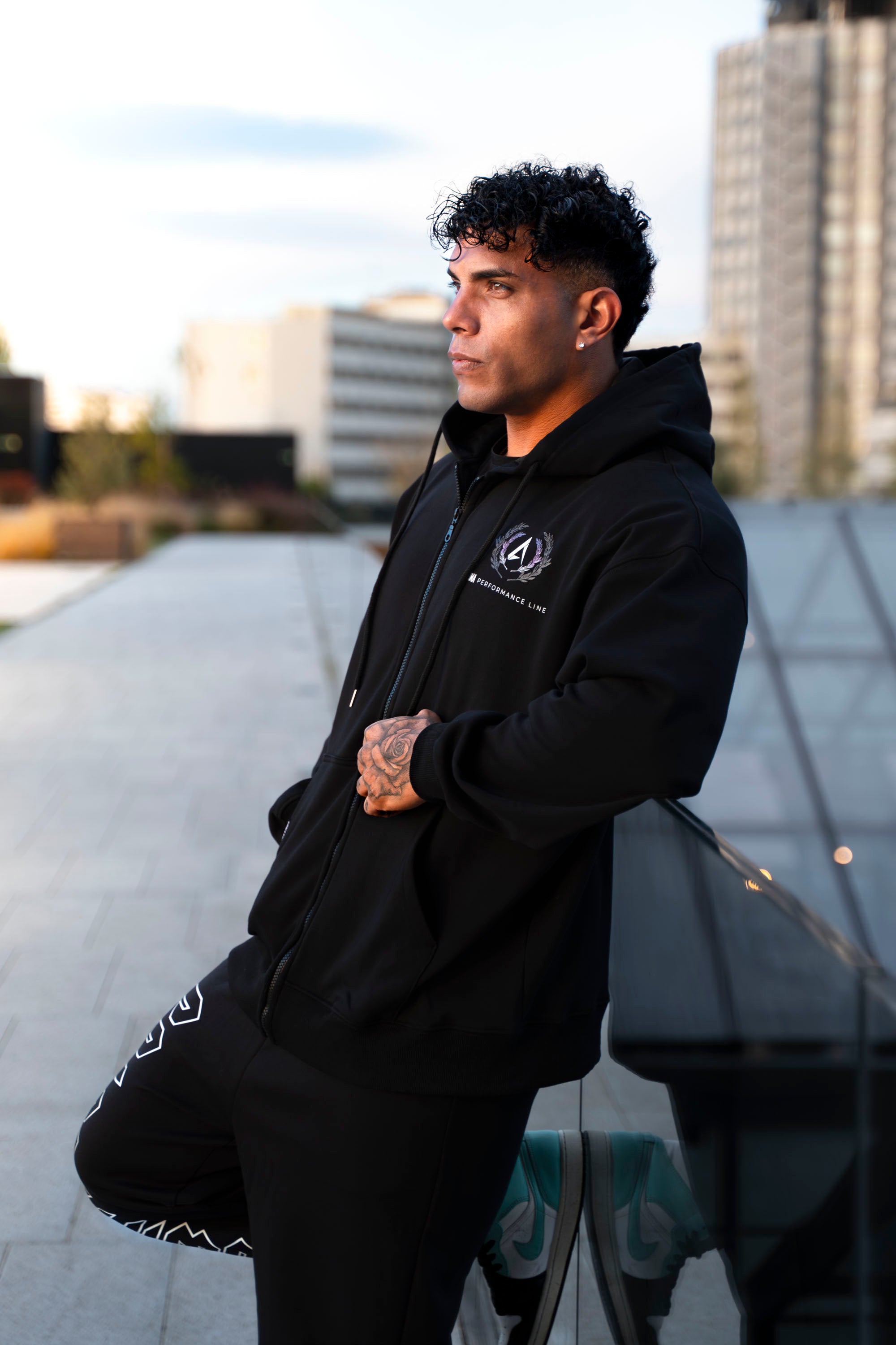 Performance Oversized Sweatshirt - Black Navy 