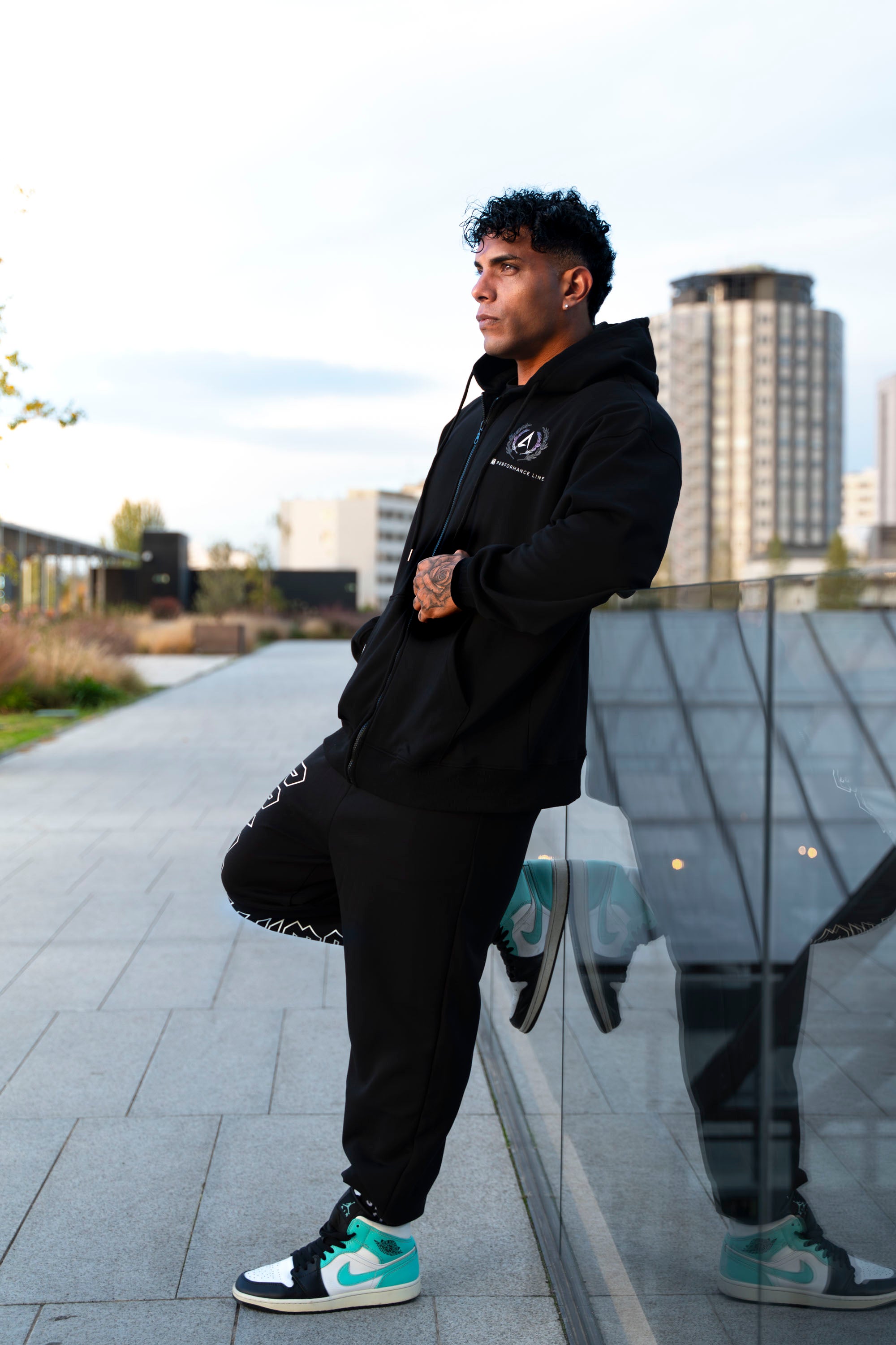 Comfort Supreme Joggers - Black 