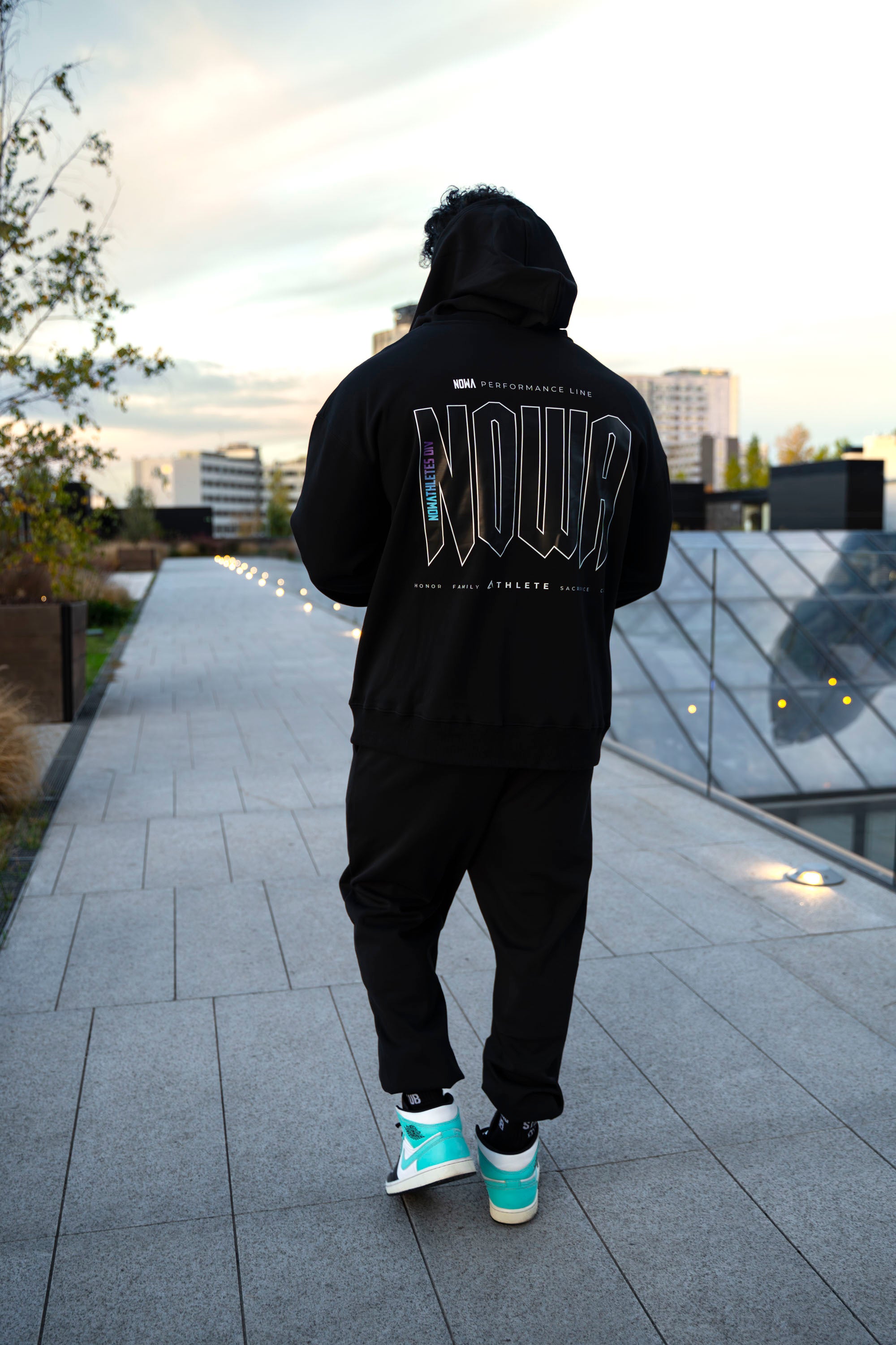 Performance Oversized Sweatshirt - Black Navy 