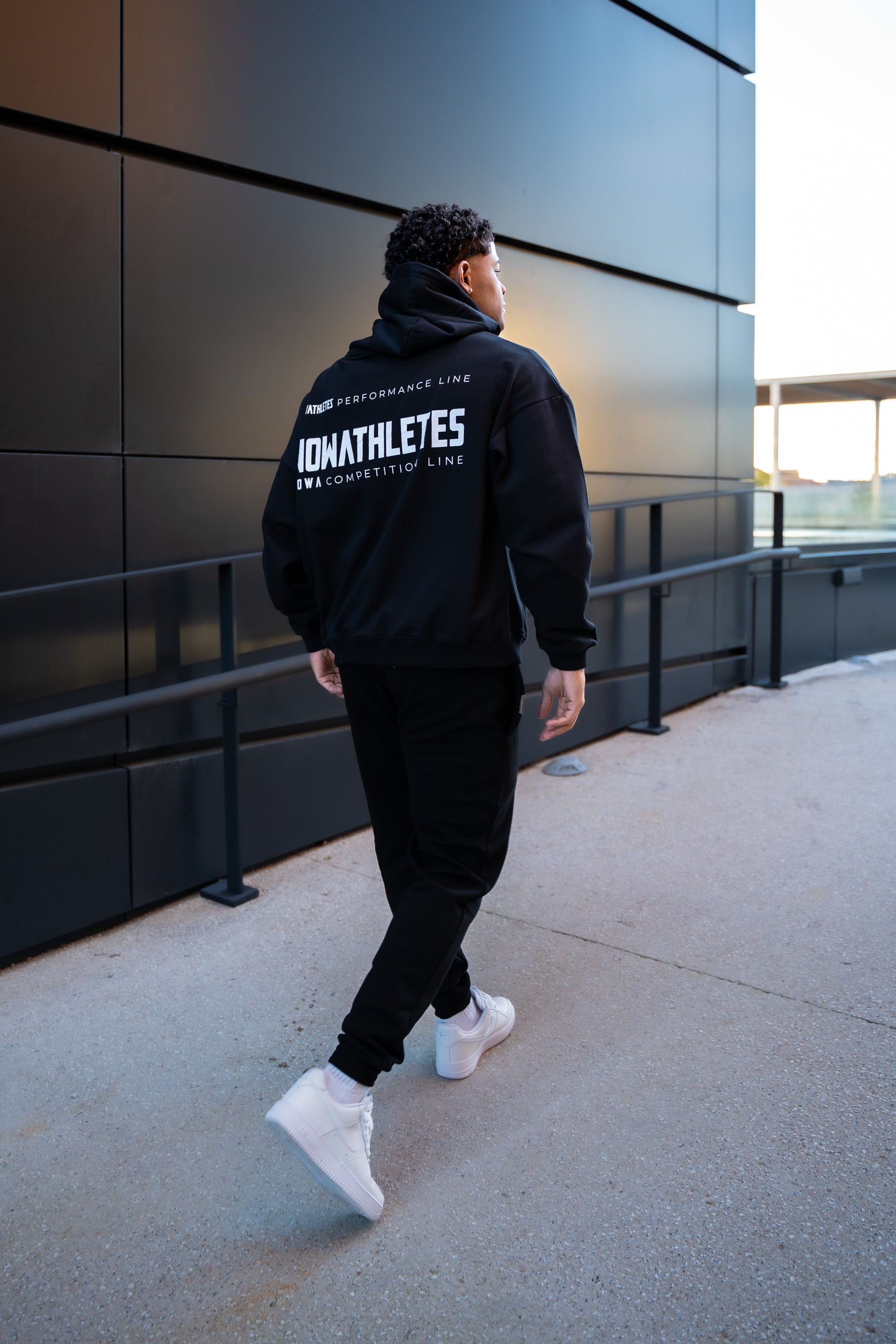 Performance Oversized Sweatshirt - Black Navy 