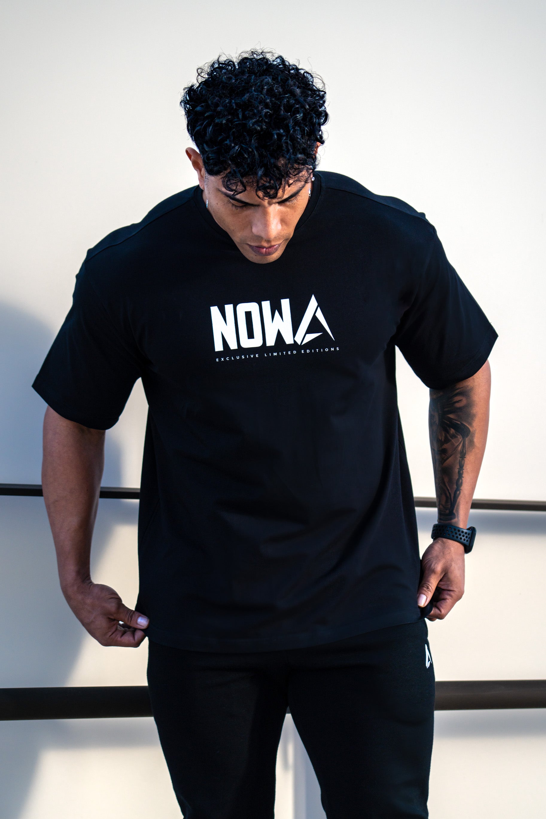 ONYX™️ Fitted T-shirt - Black