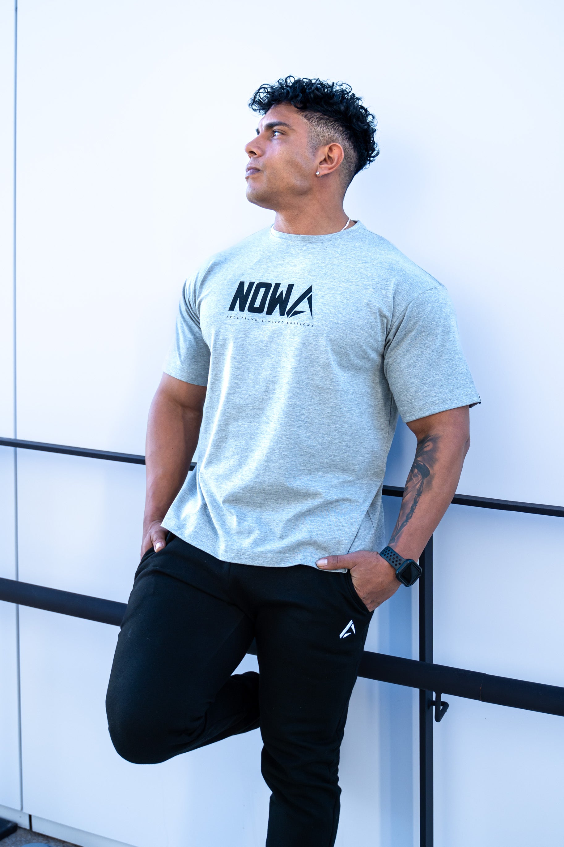 Camiseta ONYX™️ Fitted - Grey