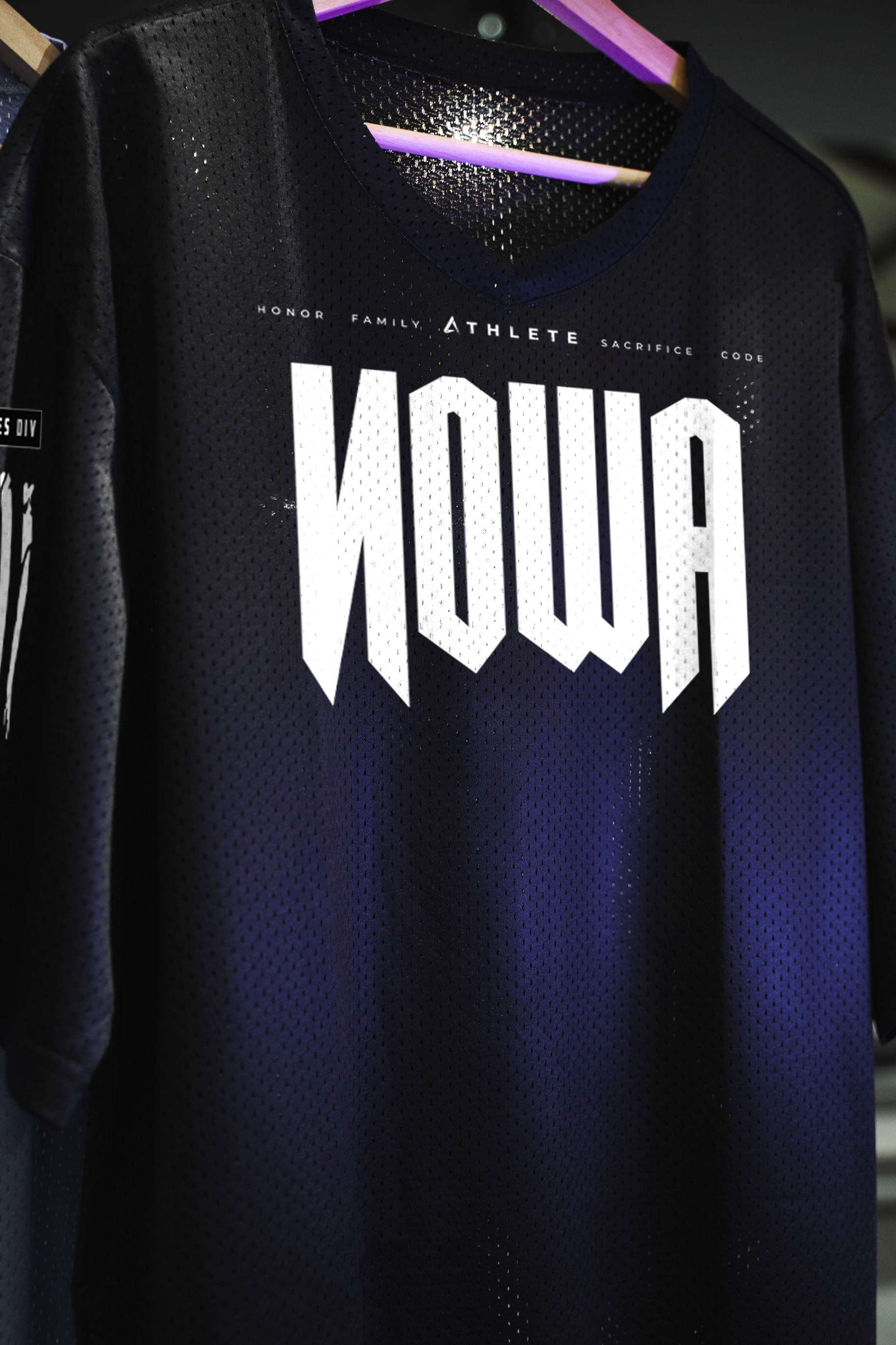 PRO Division Cropped - Iridian Black