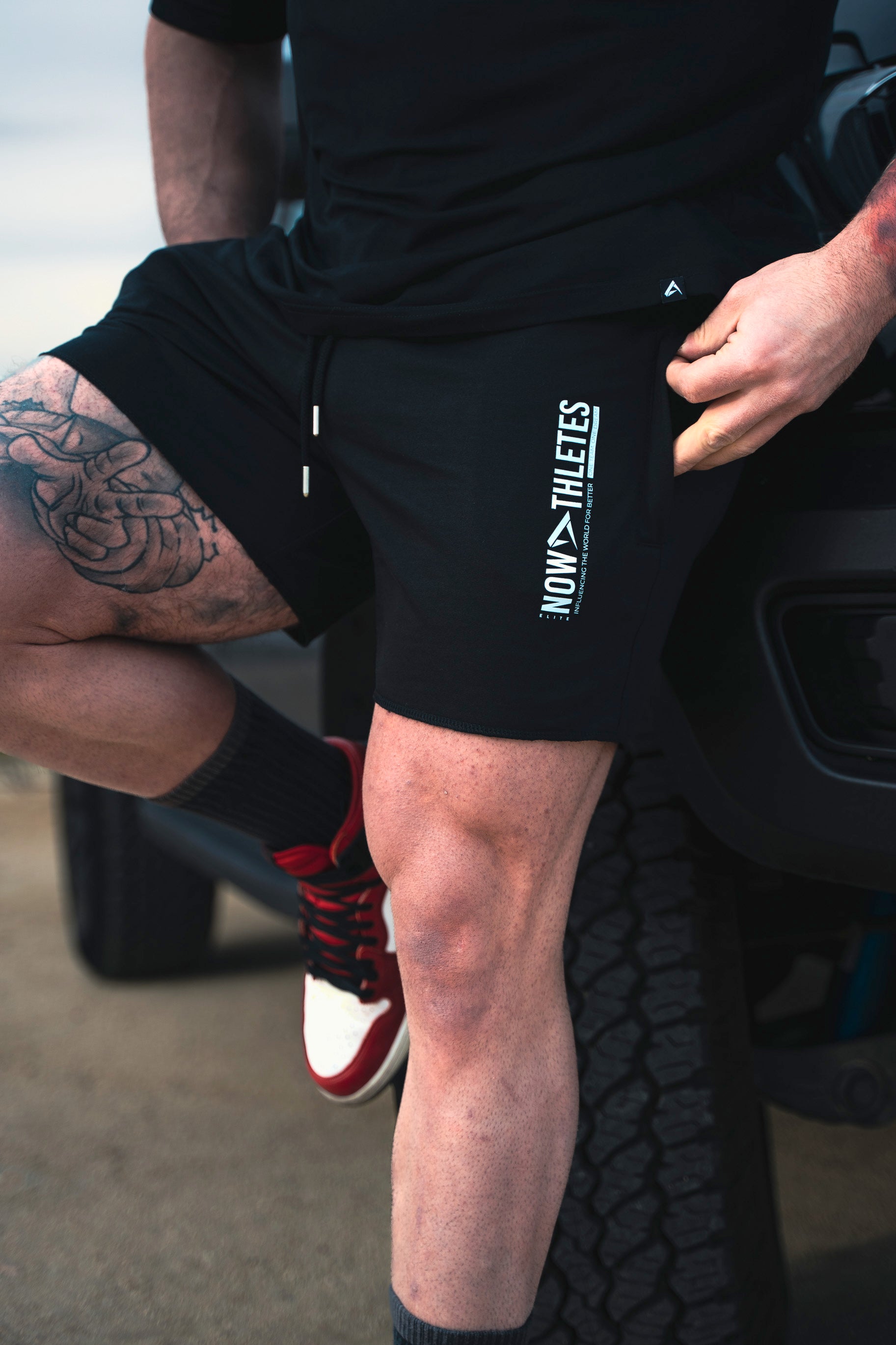 The Ultimate Shorts 2.0 Fitted - Black 